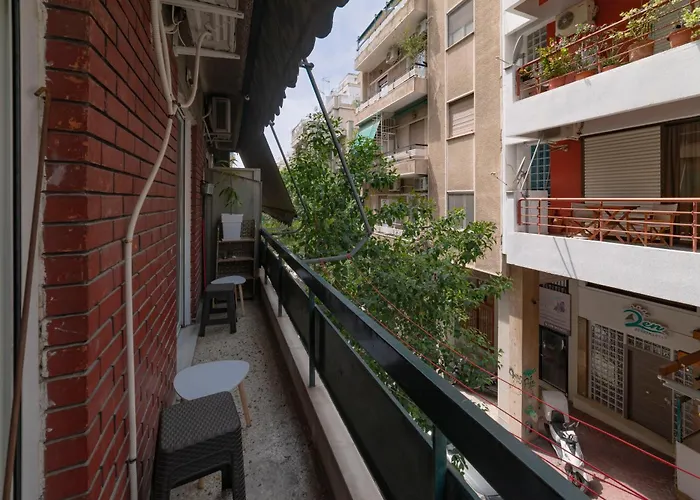 Local Urban Living 2Bd In